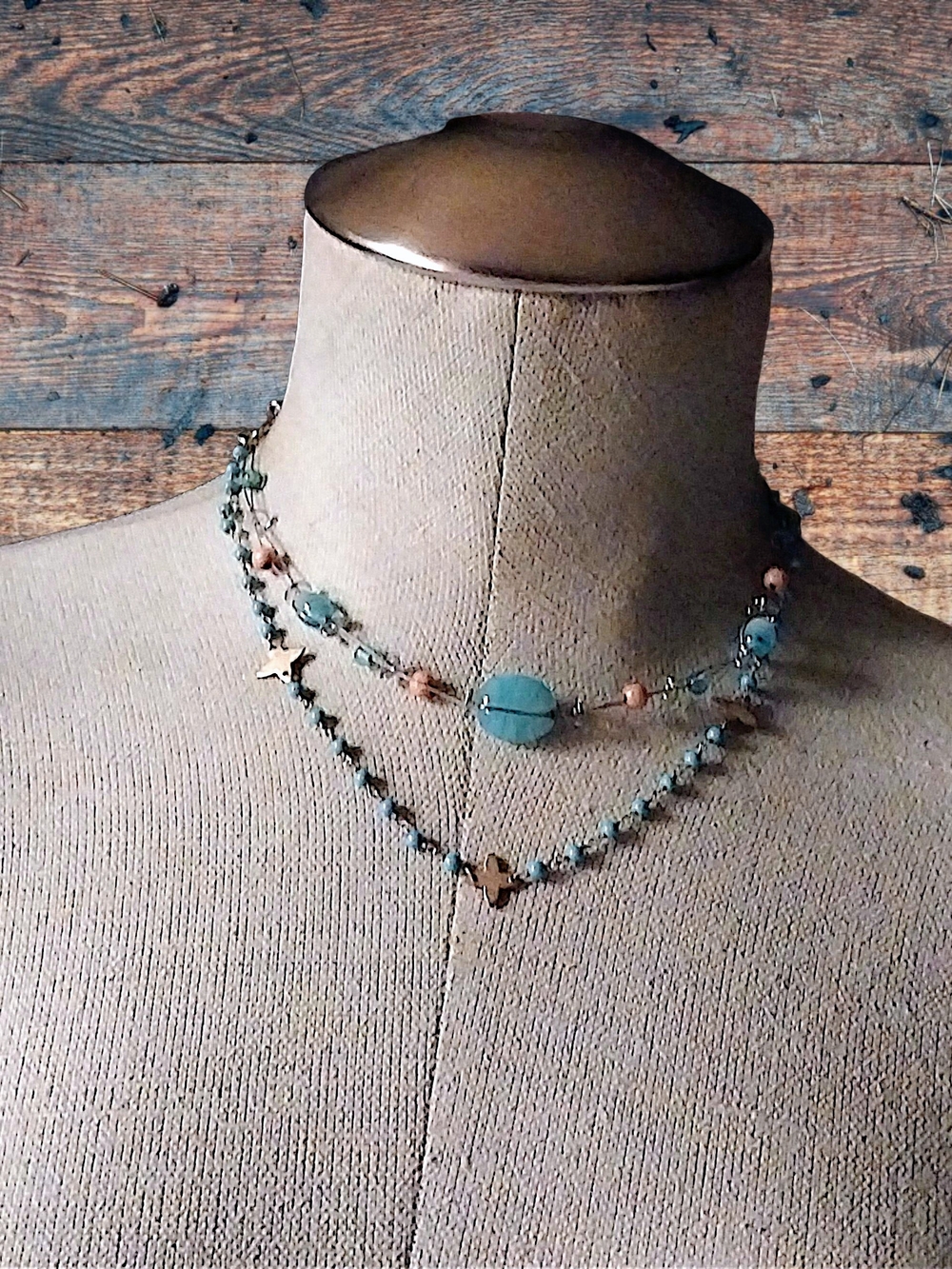Layered Aqua Bead and Gold Accent Women's Necklace - Brand Unspecified